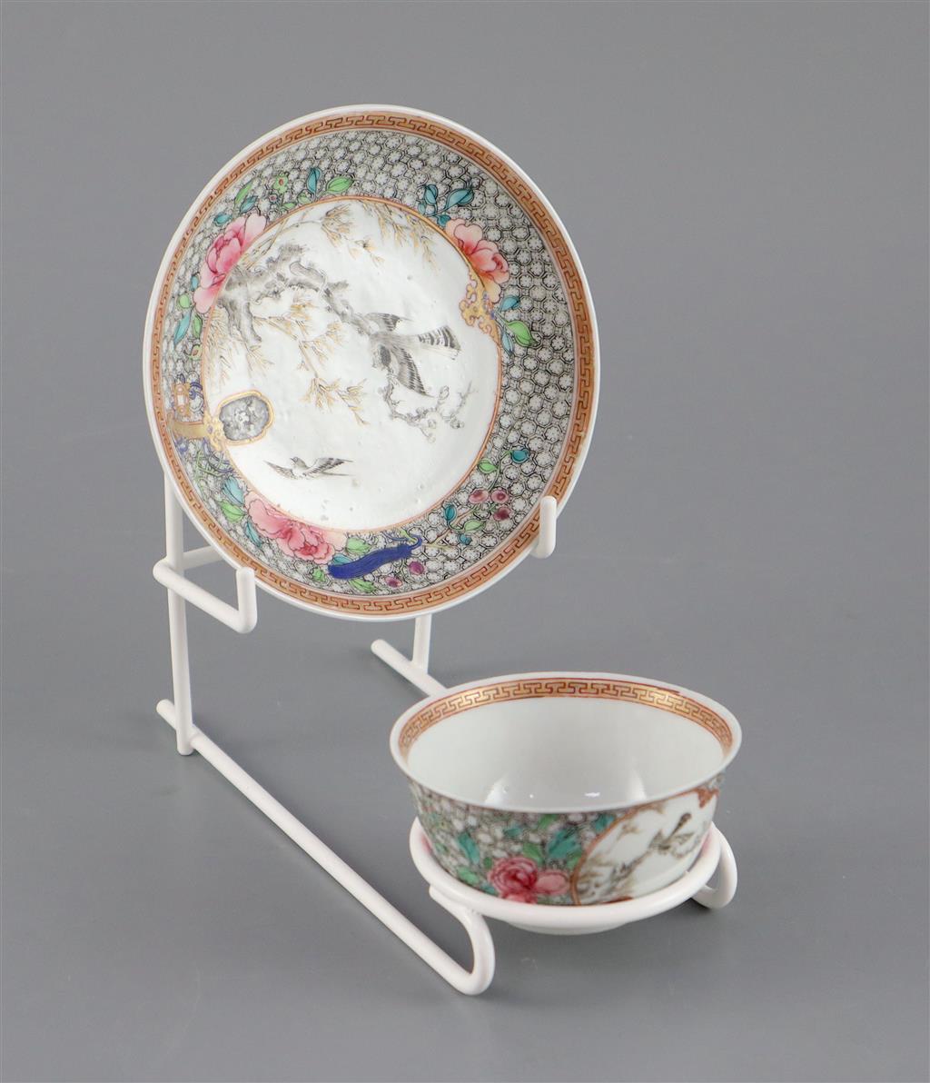 A Chinese famille rose 'hawk' tea bowl and saucer, Yongzheng period, saucer 11.5cm diameter